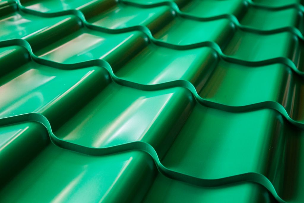 Зеленая металлочерепица